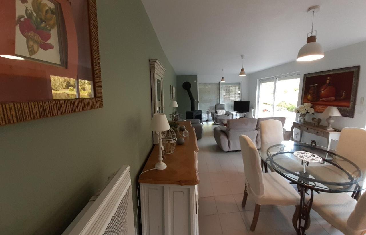 Adorable maison d’hôtes bordée d’étangs au calme. Grandcourt  Extérieur photo
